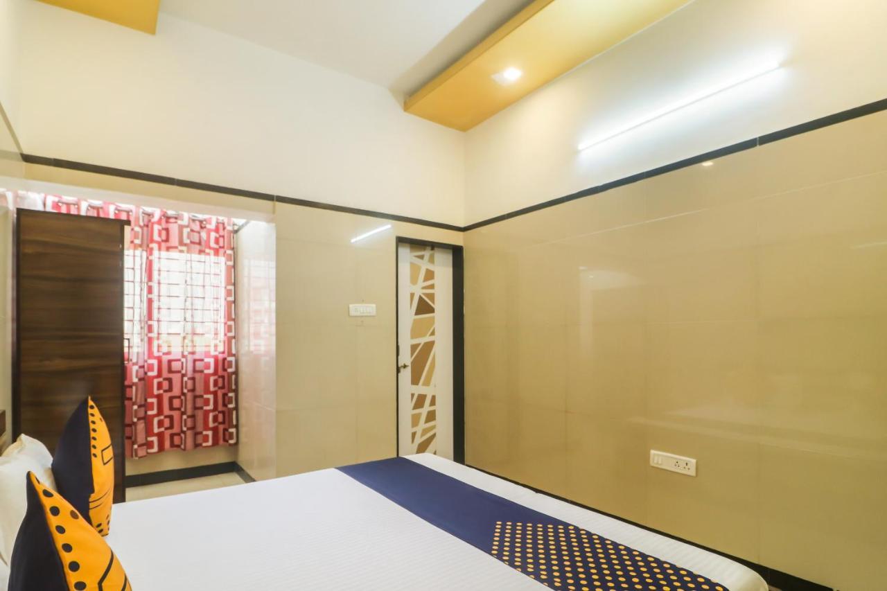 สปอต ออน 65446 โฮเต็ล คิงส์ตัน Hotel Raipur  ภายนอก รูปภาพ