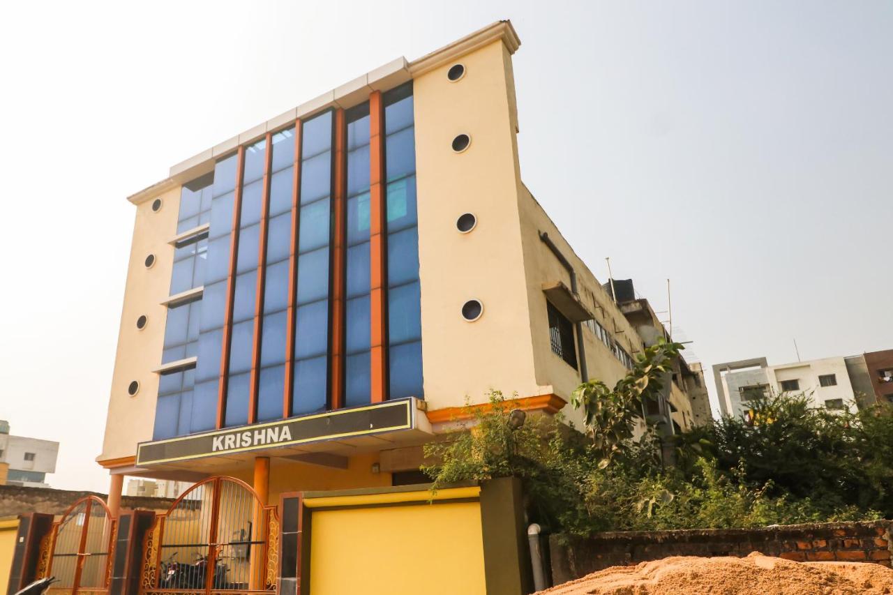สปอต ออน 65446 โฮเต็ล คิงส์ตัน Hotel Raipur  ภายนอก รูปภาพ